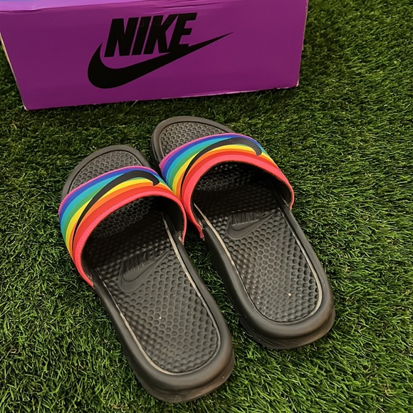 Men’s Nike BE TRUE Slide main image 4